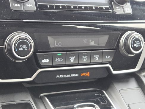 Used 2018 Honda CR-V LX image 29