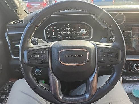 Used 2023 GMC Sierra 1500 Denali Ultimate image 4