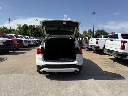 Used 2020 BMW X1 xDrive28i w/ Convenience Package AWD/4WD image 38