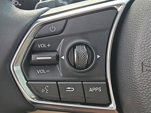 Used 2023 Acura RDX w/ Technology Package image 23