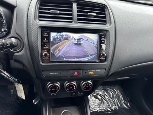 Used 2021 Mitsubishi Outlander Sport FWD image 21