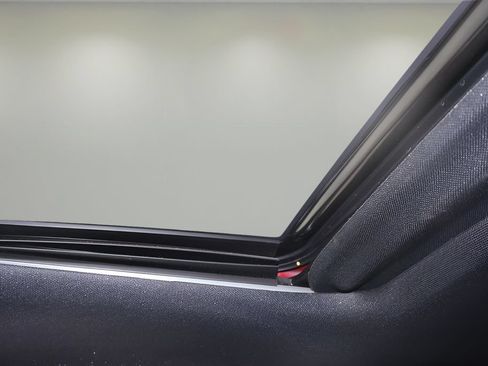 Certified 2022 Toyota Tacoma Limited RWD image 25