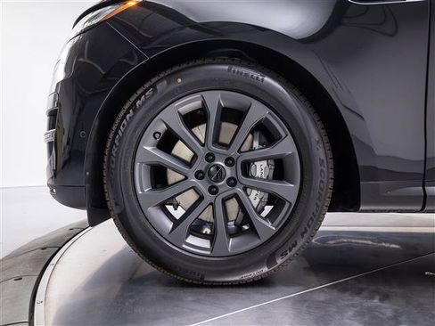 New 2026 Land Rover Range Rover Sport SE image 12