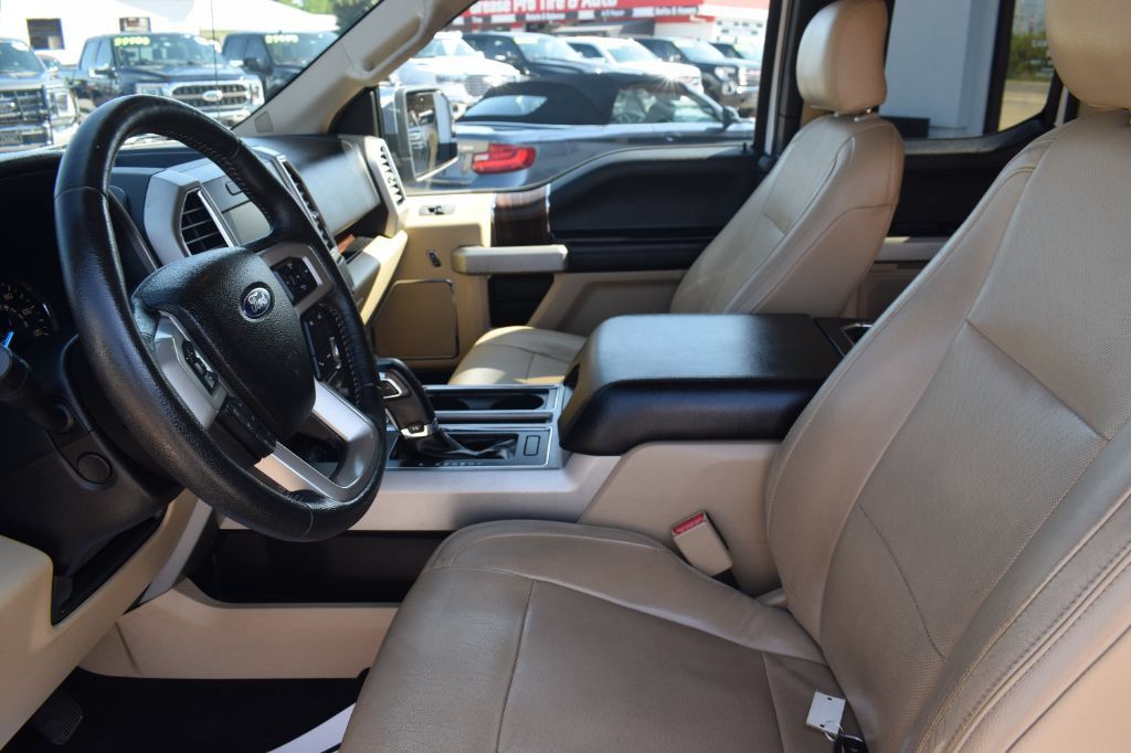Used 2015 Ford F150 Lariat w/ Equipment Group 502A Luxury AWD/4WD image 8