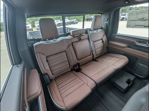 New 2026 GMC Sierra 2500 Denali Ultimate w/ LPO, Black Badging Package AWD/4WD image 18