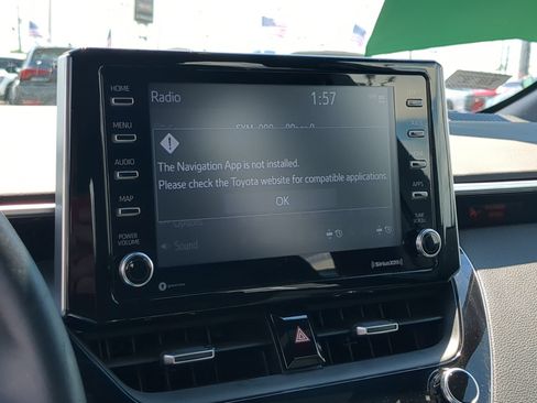 Used 2021 Toyota Corolla SE w/ SE Premium Package FWD image 13