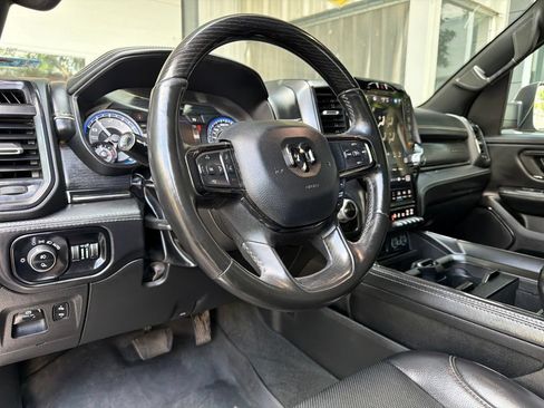 Used 2022 RAM 1500 Limited w/ Body Color Bumper Group AWD/4WD image 2
