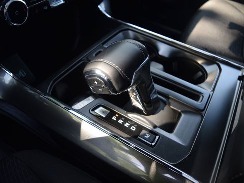 Used 2023 Ford F150 XLT w/ Equipment Group 302A High image 12