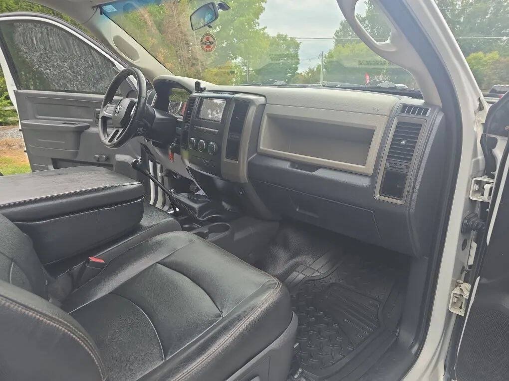 Used 2011 RAM 2500 ST w/ ST Popular Equipment Group AWD/4WD image 15