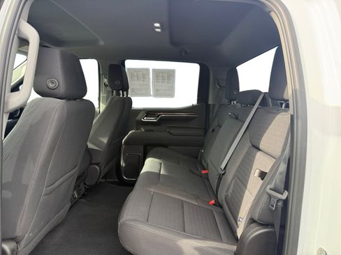 Used 2022 GMC Sierra 1500 Elevation image 16