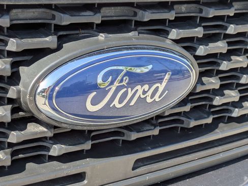 Used 2023 Ford Ranger XL w/ Equipment Group 101A High RWD image 14