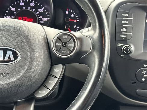 Used 2017 Kia Soul + w/ UVO Package image 9