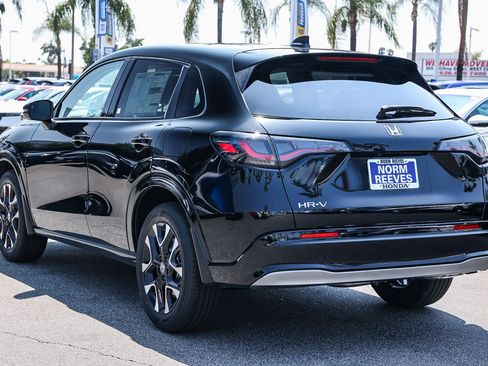 New 2026 Honda HR-V EX-L image 4