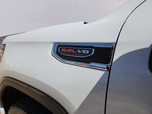 New 2026 GMC Sierra 1500 Denali image 10