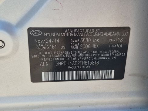 Used 2015 Hyundai Elantra SE FWD image 30