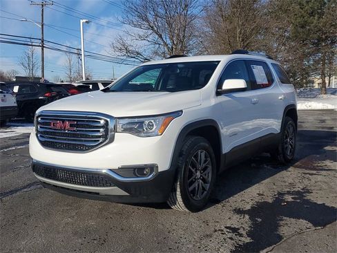 Used 2019 GMC Acadia SLT w/ LPO, Floor Liner Package image 2