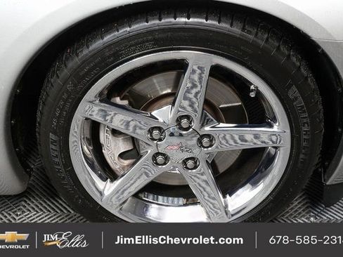 Used 2006 Chevrolet Corvette Convertible w/ Preferred Equipment Group image 38