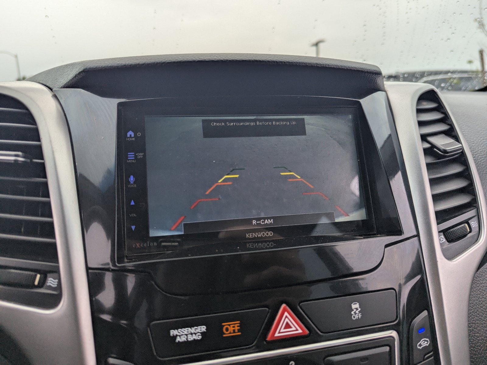 Used 2016 Hyundai Elantra GT FWD image 25
