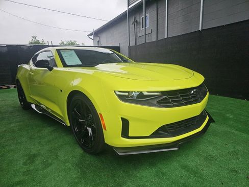 Used 2020 Chevrolet Camaro LT RWD image 1