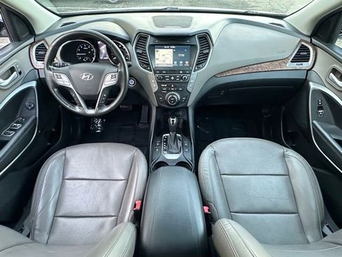 Used 2018 Hyundai Santa Fe Sport w/ 2.4L Tech Package 04 FWD image 30