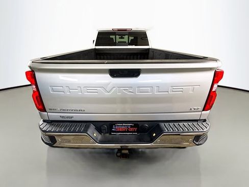Used 2020 Chevrolet Silverado 3500 LTZ w/ LTZ Plus Package image 7