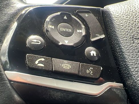 Used 2018 Honda Odyssey Elite image 11