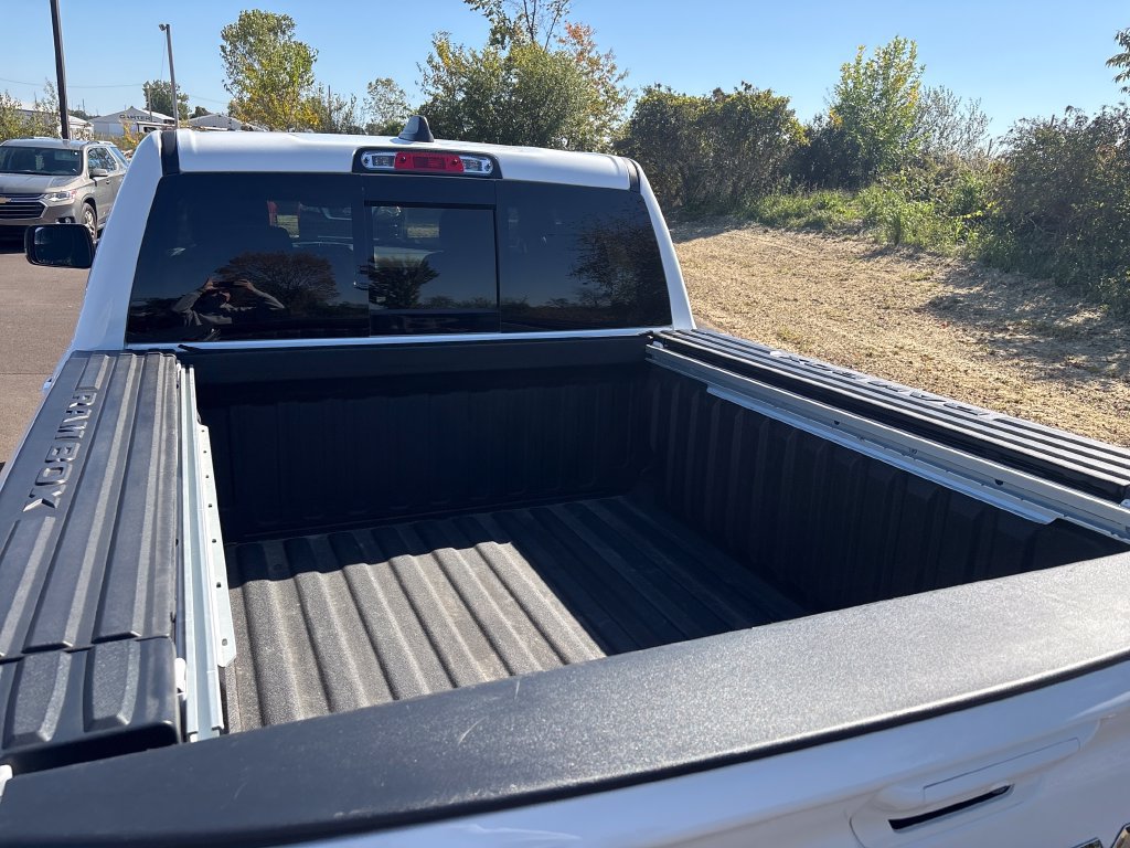 Used 2025 RAM 1500 Limited w/ Body Color Bumper Group AWD/4WD image 22
