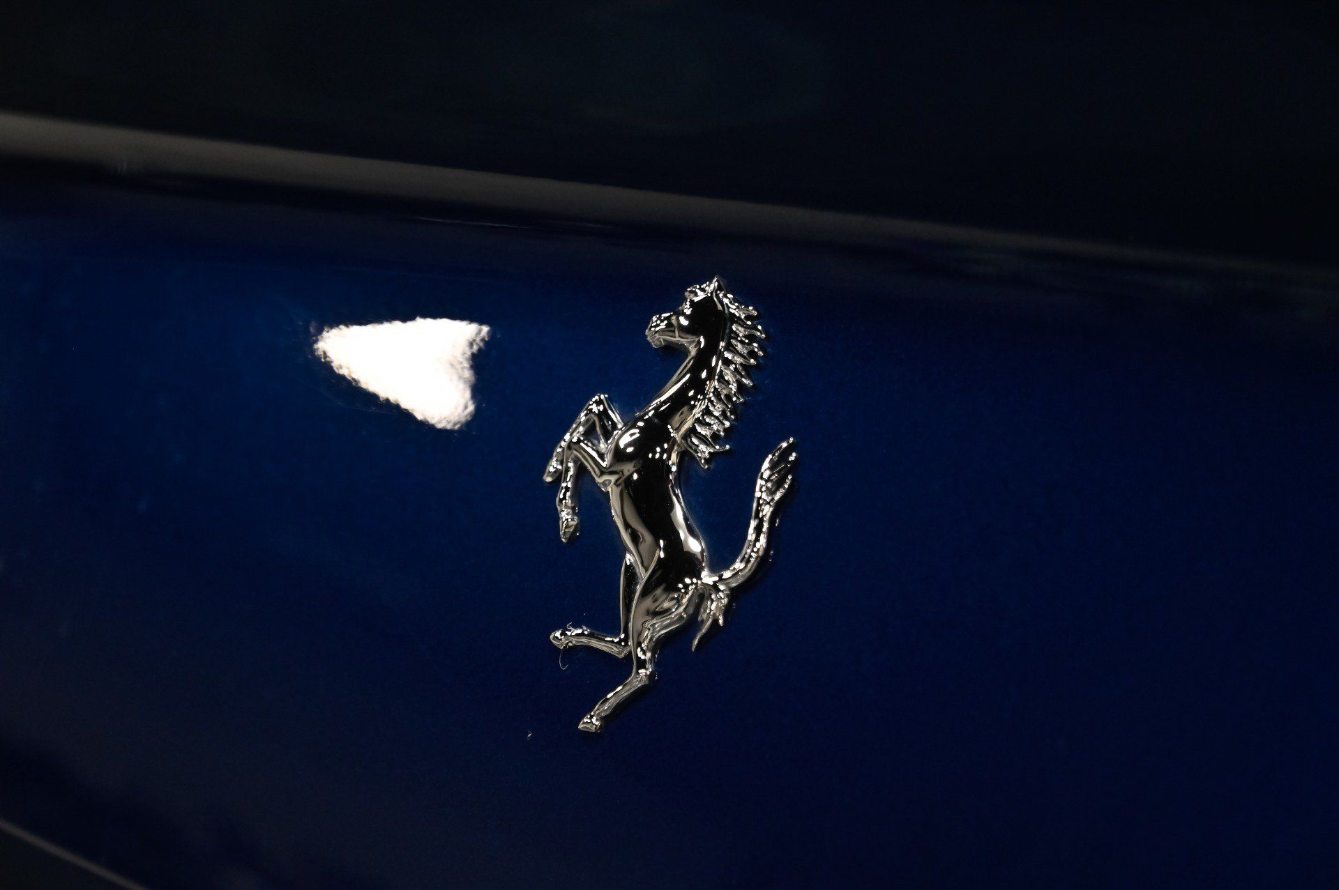 Used 2019 Ferrari Portofino RWD image 27