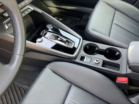 Used 2025 Audi A3 2.0T Premium image 17