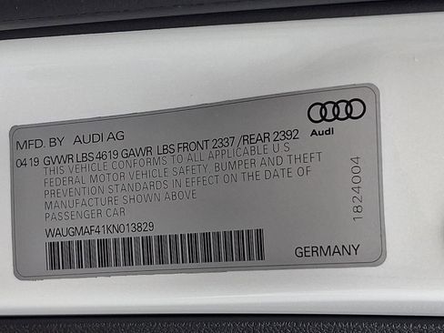 Used 2019 Audi A4 2.0T Premium image 27