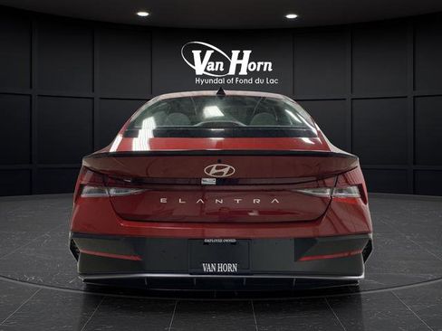 New 2026 Hyundai Elantra SEL Sport image 13