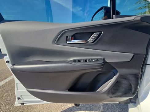 Used 2025 Toyota Prius Limited image 27