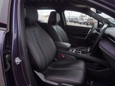 Used 2023 Fisker Ocean Extreme image 25