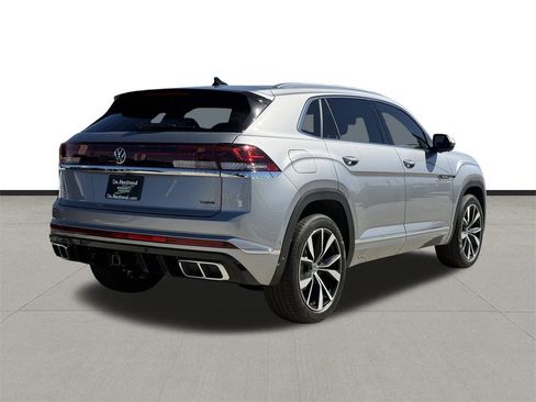 New 2026 Volkswagen Atlas Cross Sport SEL Premium R-Line image 5