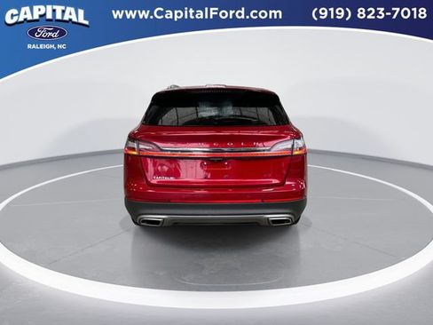 Used 2020 Lincoln Nautilus Reserve FWD image 7