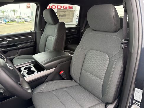 New 2026 RAM 1500 Big Horn AWD/4WD image 19