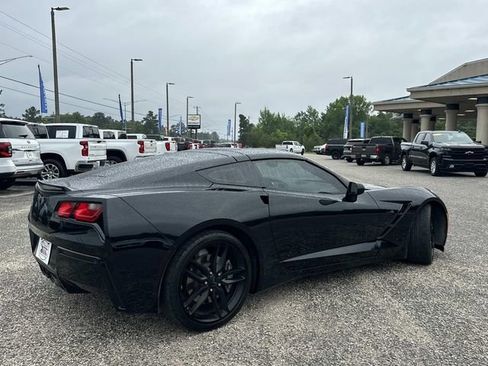 Used 2019 Chevrolet Corvette Stingray Coupe w/ 2LT Preferred Equipment Group RWD image 10