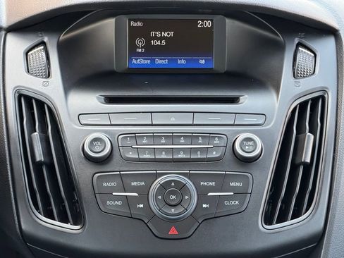 Used 2017 Ford Focus S FWD image 13