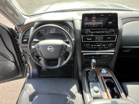 Used 2022 Nissan Armada SL AWD/4WD image 12