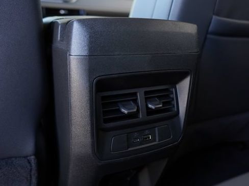 New 2026 Chevrolet Colorado ZR2 w/ Technology Package AWD/4WD image 43