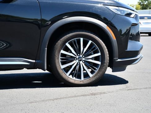 Used 2023 INFINITI QX60 Sensory AWD/4WD image 9