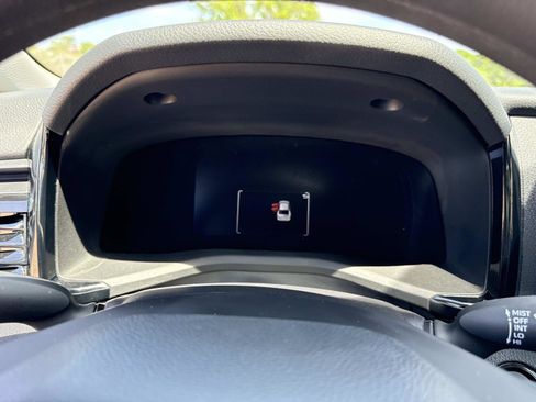 Used 2025 Toyota Camry LE w/ Convenience Package image 26