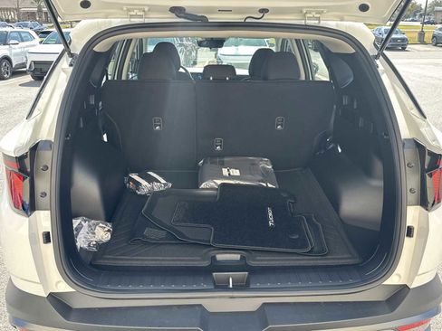 New 2026 Hyundai Tucson SE image 22