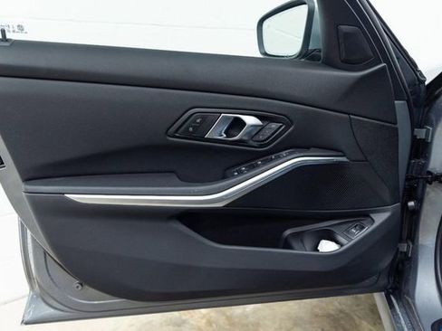 Certified 2025 BMW 330i xDrive Sedan w/ Premium Package image 17