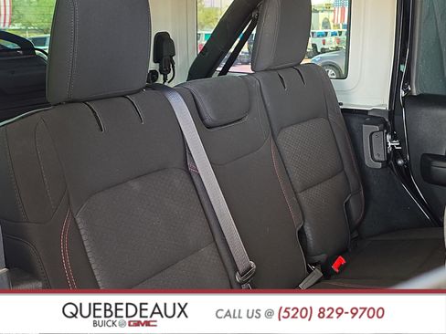 Used 2021 Jeep Wrangler Unlimited Rubicon AWD/4WD image 28