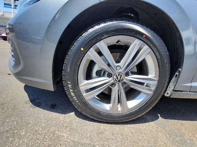 Used 2024 Volkswagen Jetta SE FWD image 31