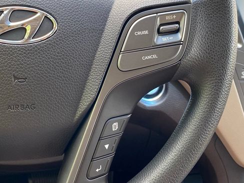 Used 2018 Hyundai Santa Fe Sport w/ 2.4L Value Package 02 FWD image 19
