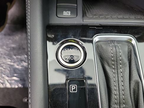 New 2024 Nissan Kicks SR w/ SR Premium Package image 26