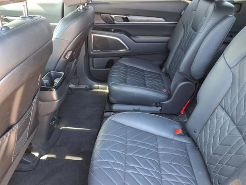 Used 2025 Kia Telluride SX X-Line image 11