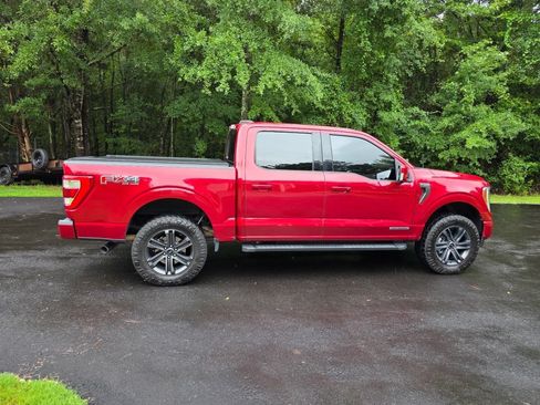 Used 2021 Ford F150 Lariat w/ Equipment Group 502A High AWD/4WD image 3